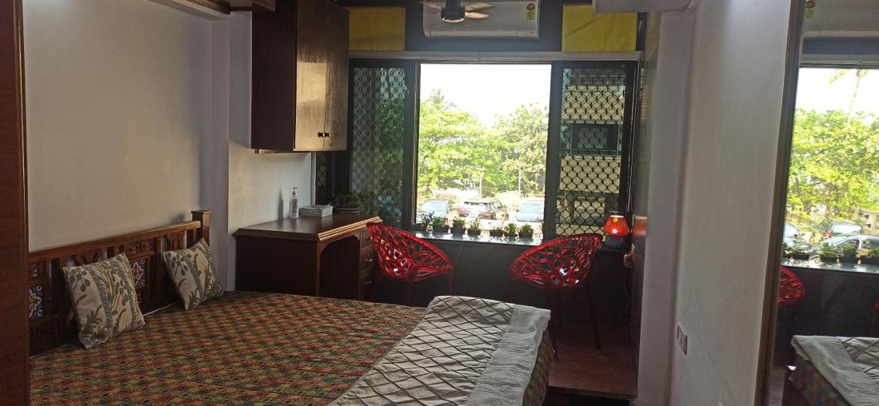 Cozy Private Ac Studio By The Sea Bandstand Bandra W Mumbai Nr Taj Lands End Apartment Exterior photo